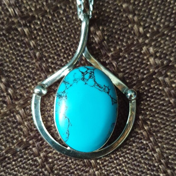 Vintage Mexican Southwestern 925 Sterling Silver Blue Howlite Statement Pendant - Picture 5 of 10